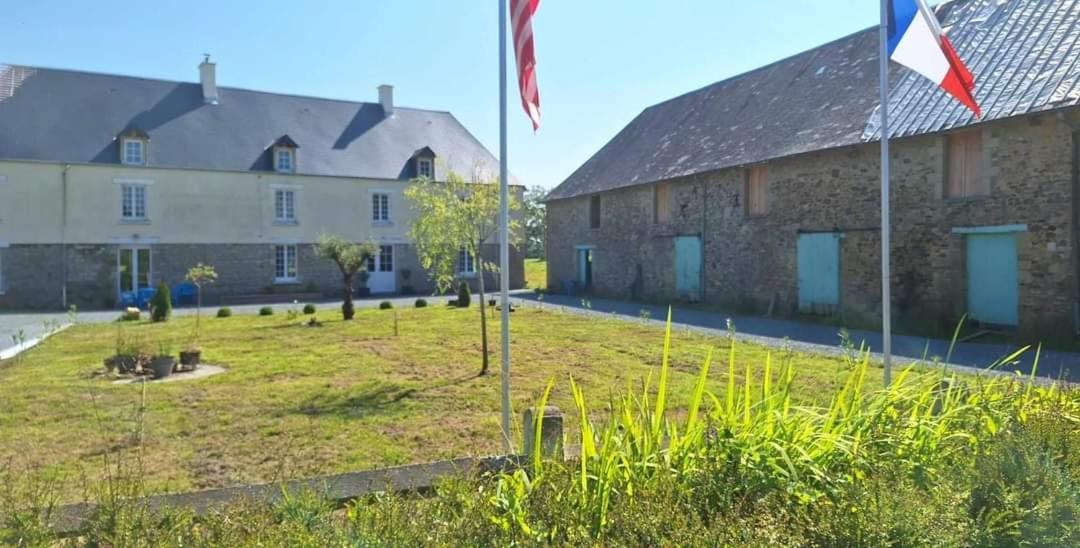 Bed and Breakfast Auxais Memory 44' Exterior foto
